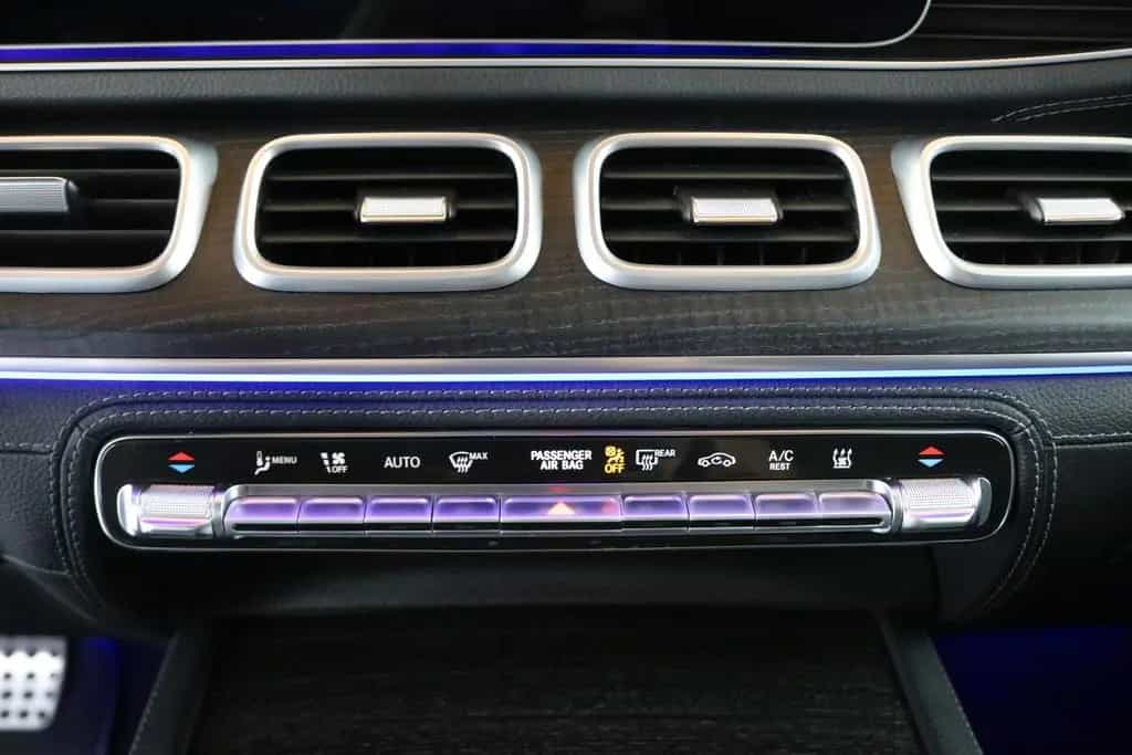 Mercedes-Benz GLE 580 4M AMG"PANO"STNDHZG"MMY"AHK"NAPPA"SOUND" 10/2022-photo-19