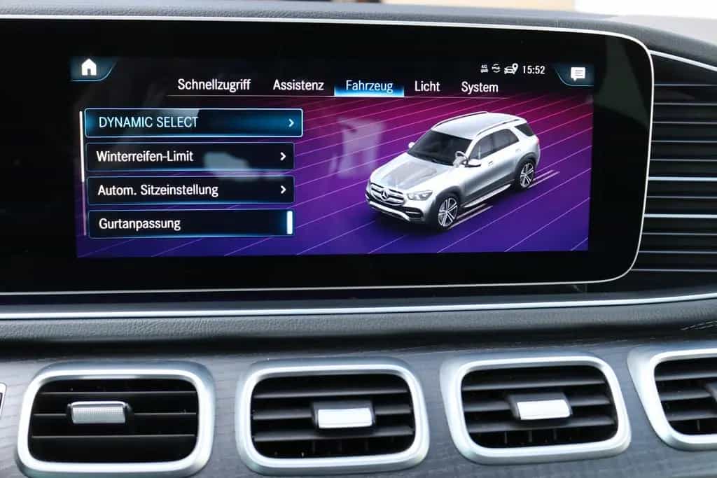 Mercedes-Benz GLE 580 4M AMG"PANO"STNDHZG"MMY"AHK"NAPPA"SOUND" 10/2022-photo-23