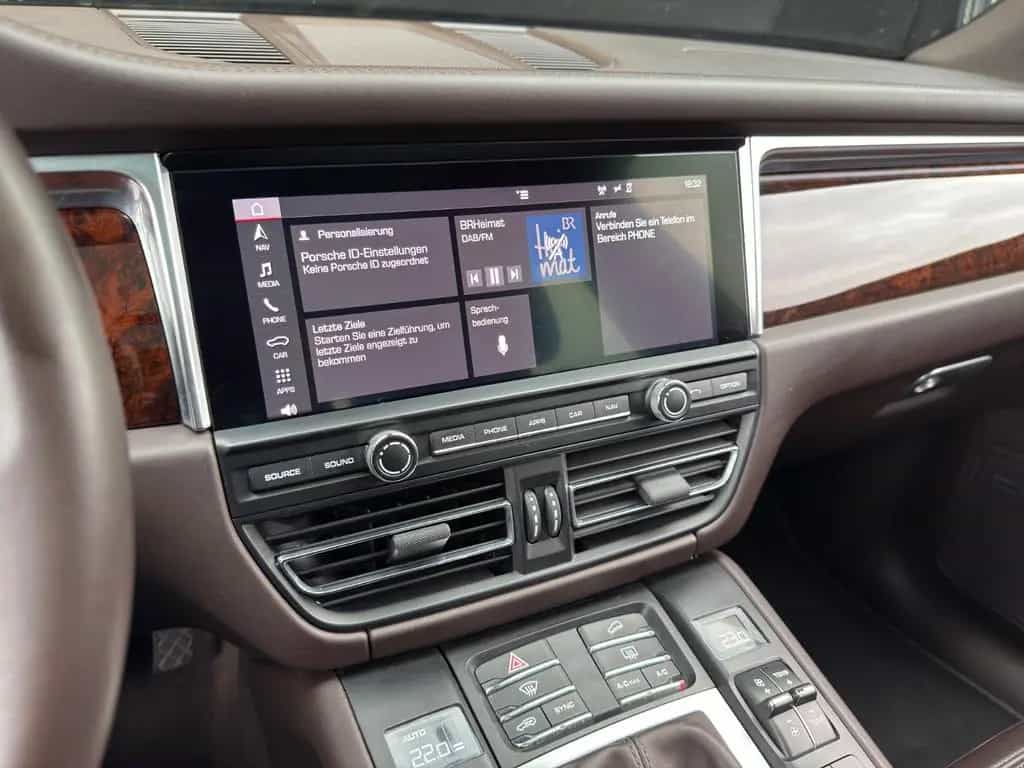Porsche Macan PANORAMA/BOSE/20" TURBO RAD/SPORTAUSPUFF 04/2019-photo-14