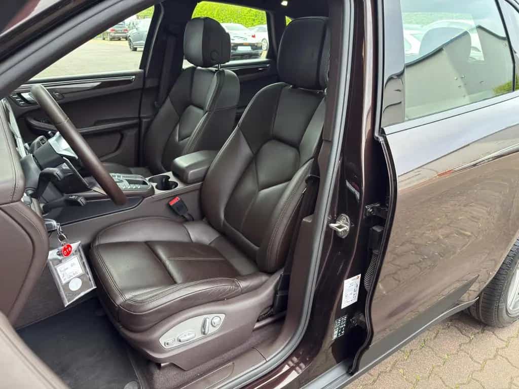 Porsche Macan PANORAMA/BOSE/20" TURBO RAD/SPORTAUSPUFF 04/2019-photo-20