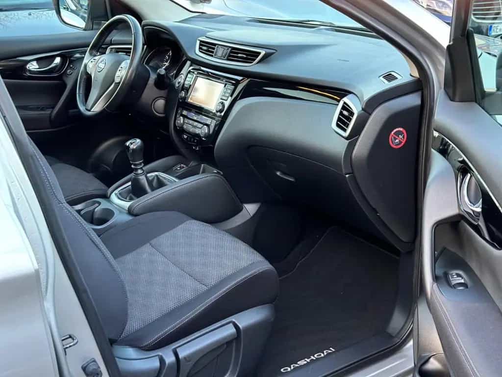 Nissan Qashqai 360° *PANORAMA*ASSISTENTEN*LED* 09/2015-photo-21