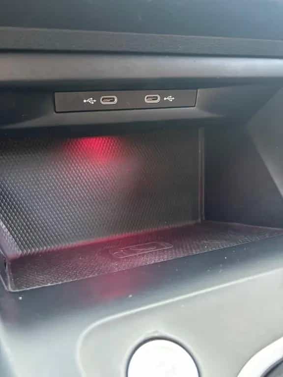 Volkswagen Golf VIII Lim. United *LED* AHK* TOTWINKEL* 01/2021-photo-25