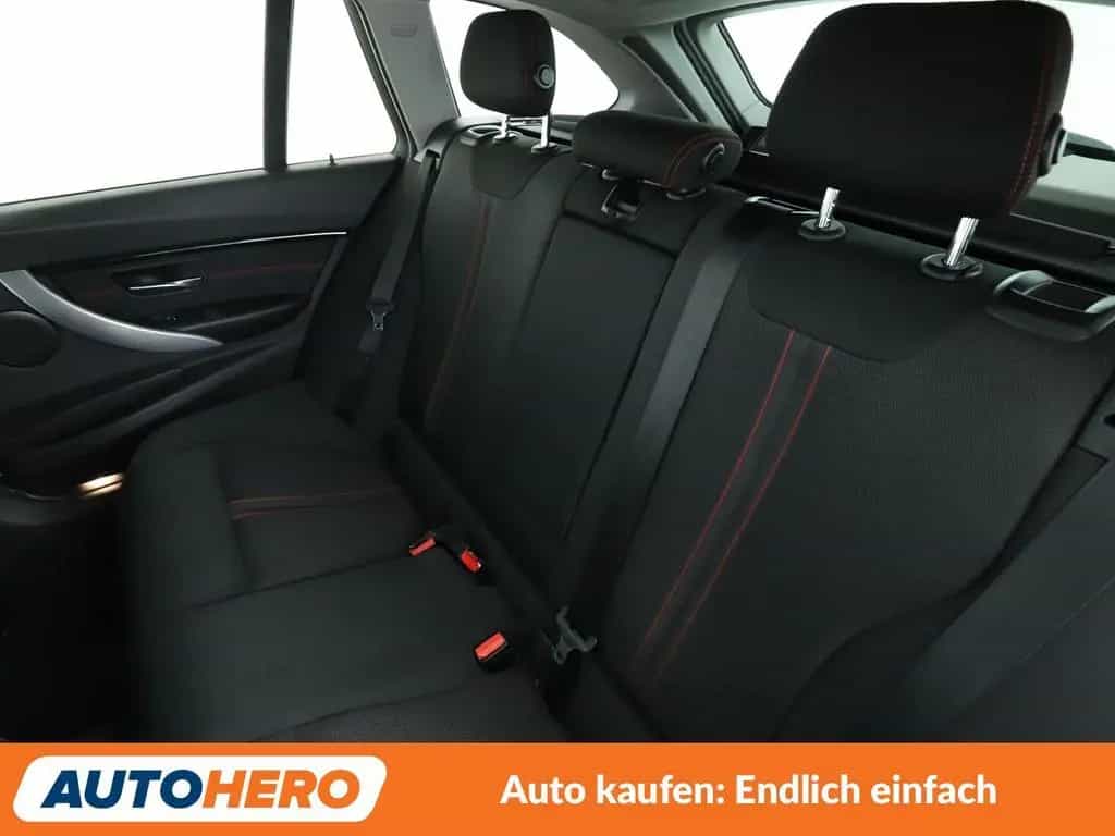 BMW 3 Series 320i Sport Line Aut.*NAVI*LED*HUD*ACC*PDC*SHZ* 03/2016-photo-13