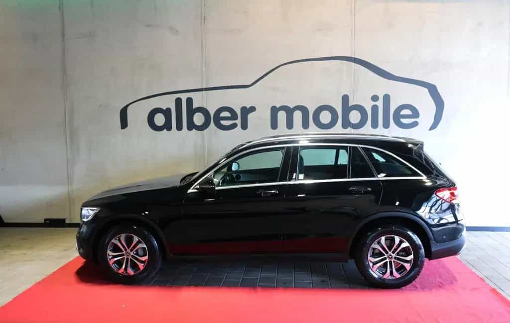 Mercedes-Benz GLC-Class d 4Matic 1Hand KAM MBUX LED TOT Verkzerk 12/2020-photo-1