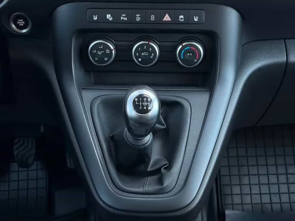 Mercedes-Benz Citan Tourer 113 LED Temp. NAV CAM SHZ CarPlay 12/2022-photo-22