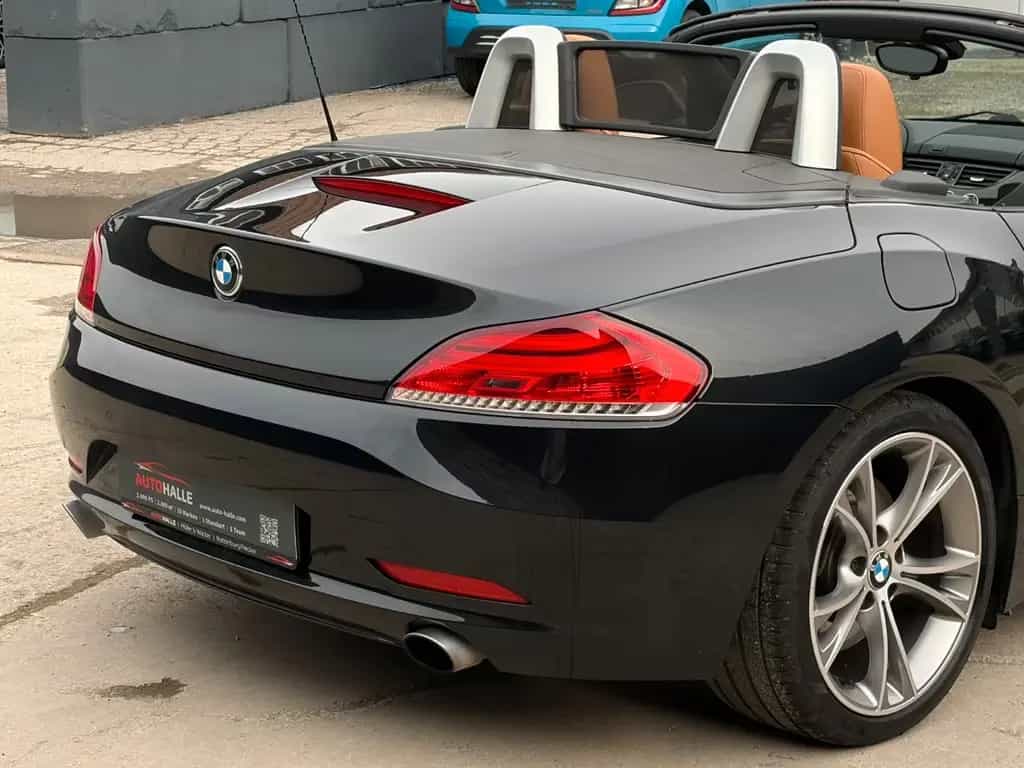 BMW Z4 Roadster sDrive 35i SHZ LHZ PDC HiFi Temp. 08/2013-photo-10