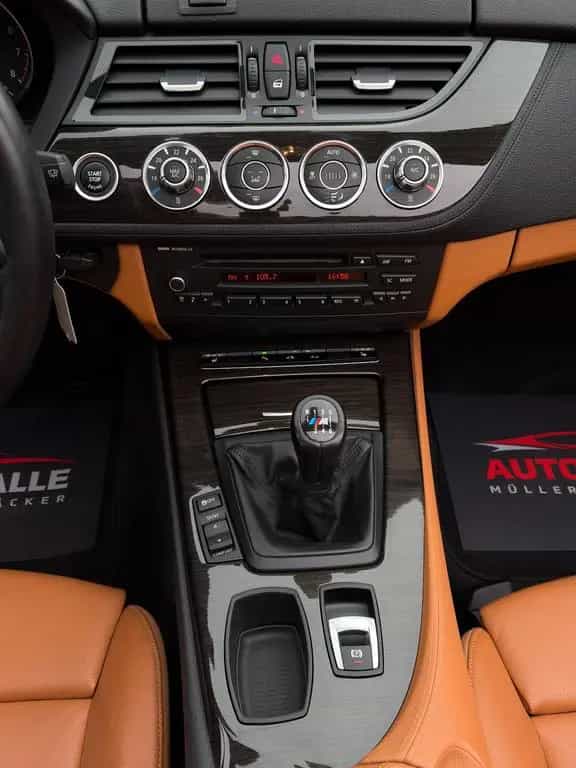 BMW Z4 Roadster sDrive 35i SHZ LHZ PDC HiFi Temp. 08/2013-photo-26