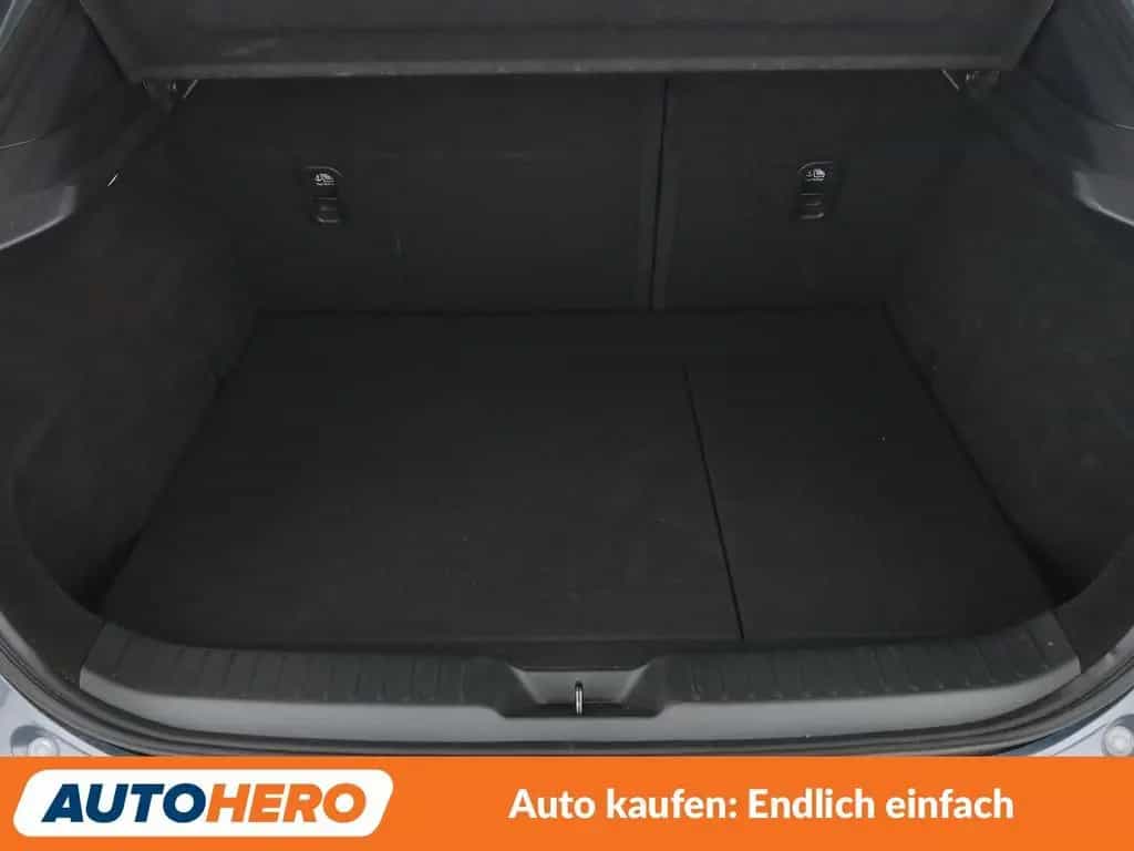 Mazda CX-30 2.0 Skyactiv-G Mild-Hybrid Selection 2WD 11/2023-photo-17