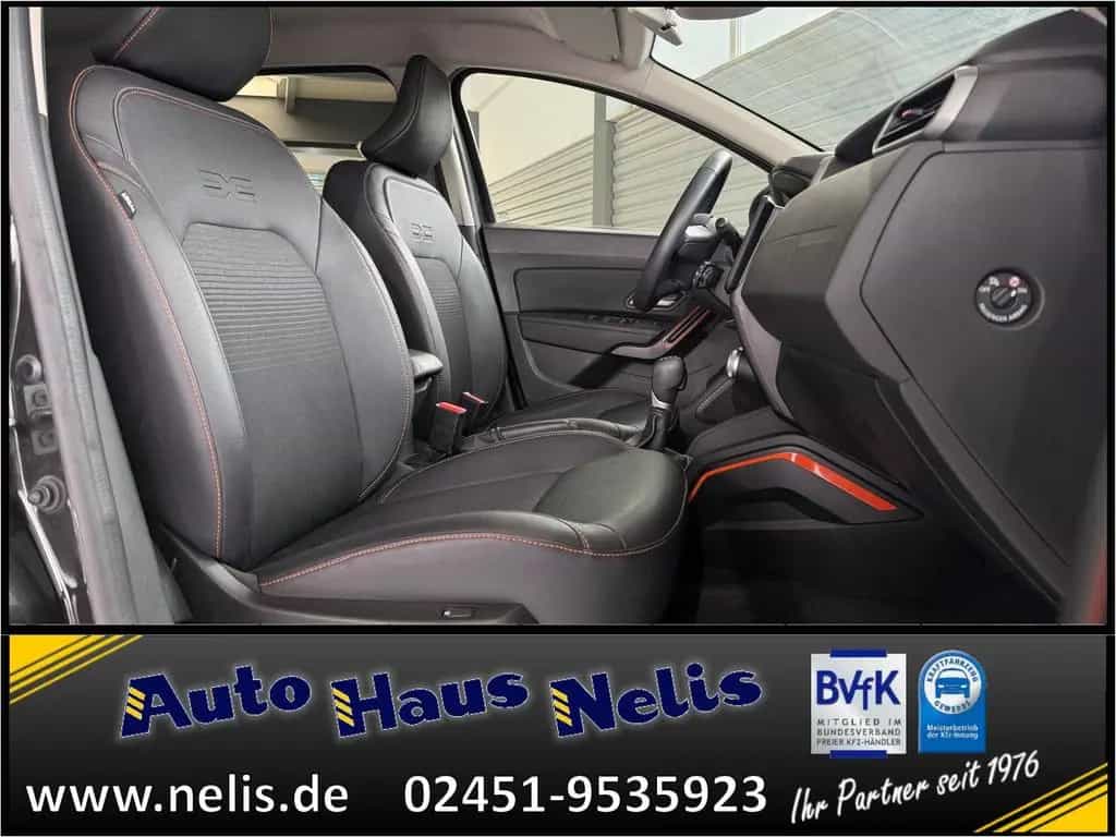 Dacia Duster 1.3 TCe 150 Extreme AHK NaviTouch RFCam A 06/2023-photo-27