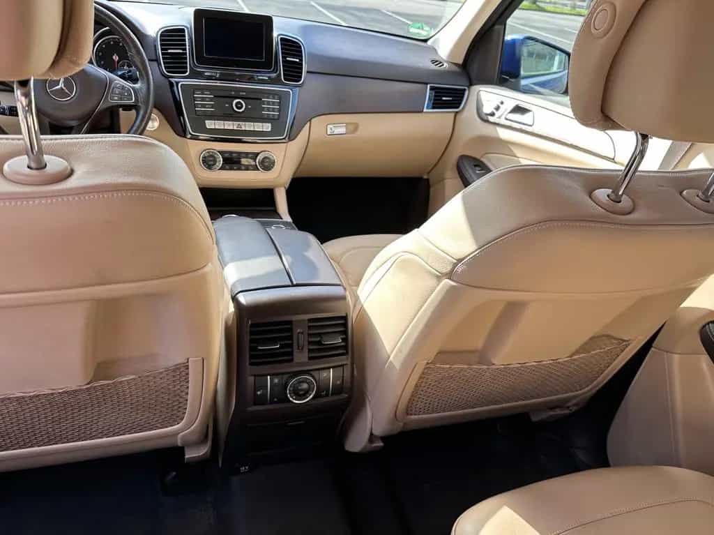 Mercedes-Benz GLE-Class 400 4MATIC - 12/2017-photo-12