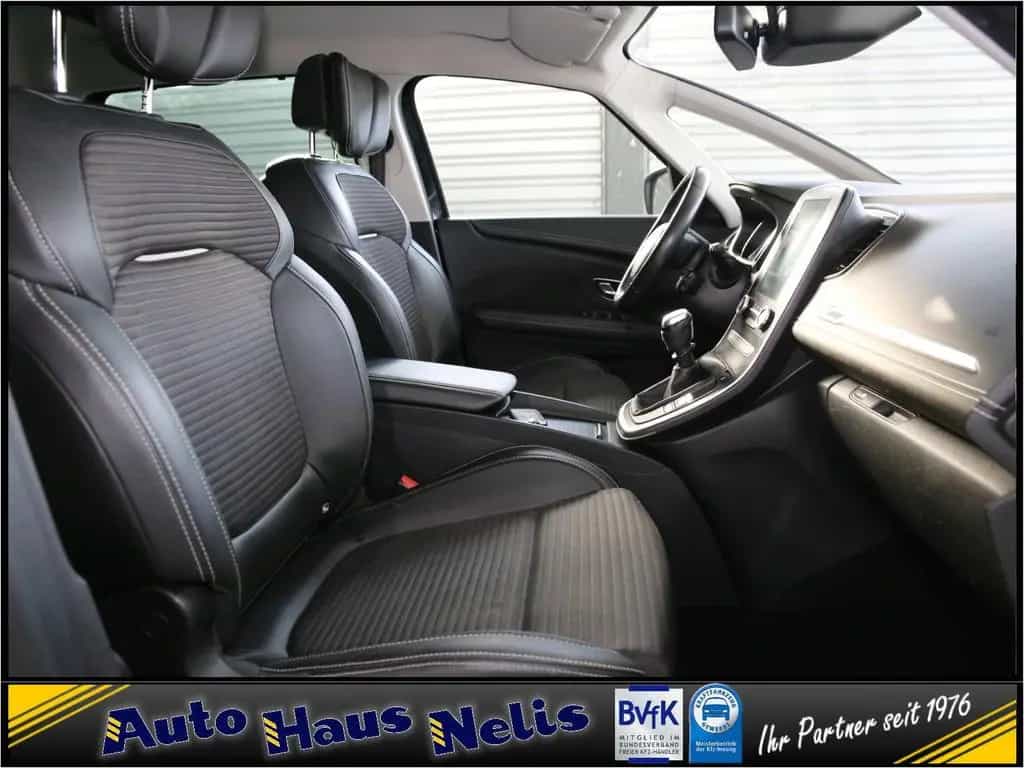 Renault Scenic 1.2 TCe 130 Energy Grand Intens 7-Sitzer 02/2017-photo-29