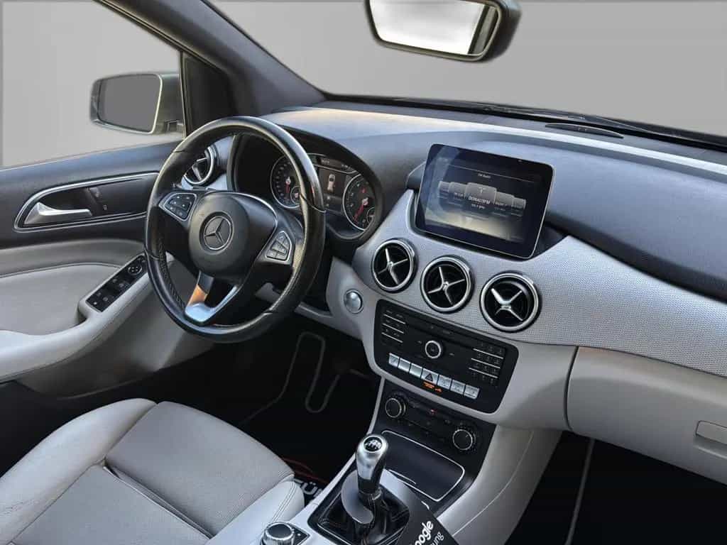 Mercedes-Benz B-Class 180 Urban *Navi-AHK-SHZ* 10/2017-photo-12