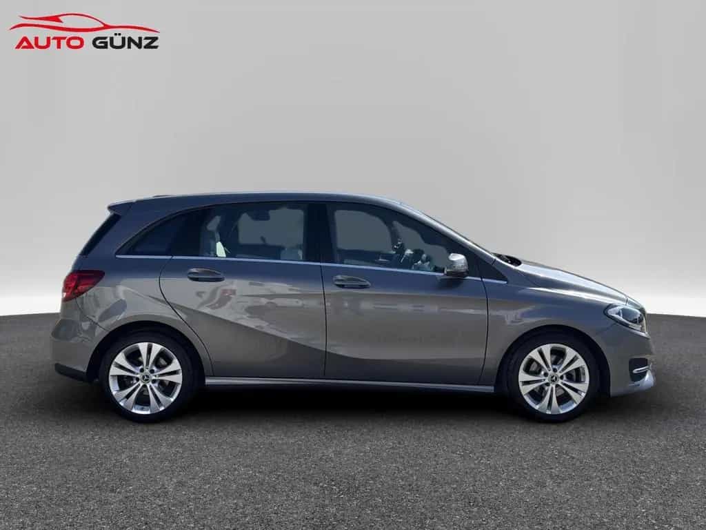 Mercedes-Benz B-Class 180 Urban *Navi-AHK-SHZ* 10/2017-photo-7