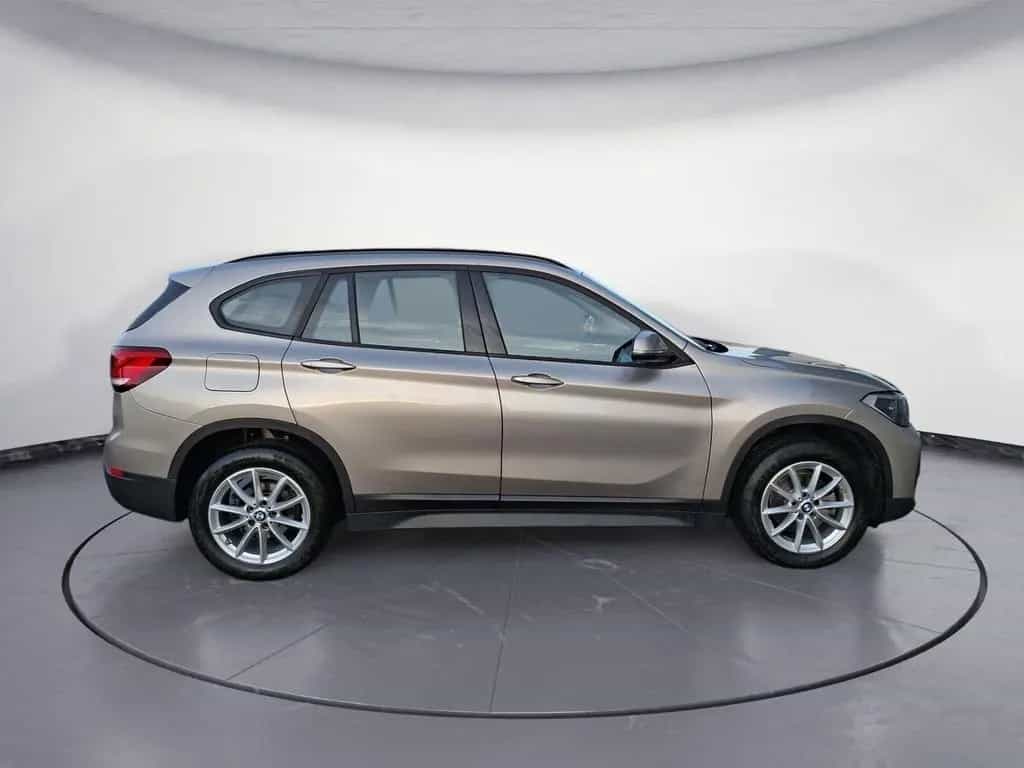BMW X1 sDrive18i Advantage Klimaaut. AHK PDC 12/2021-photo-5