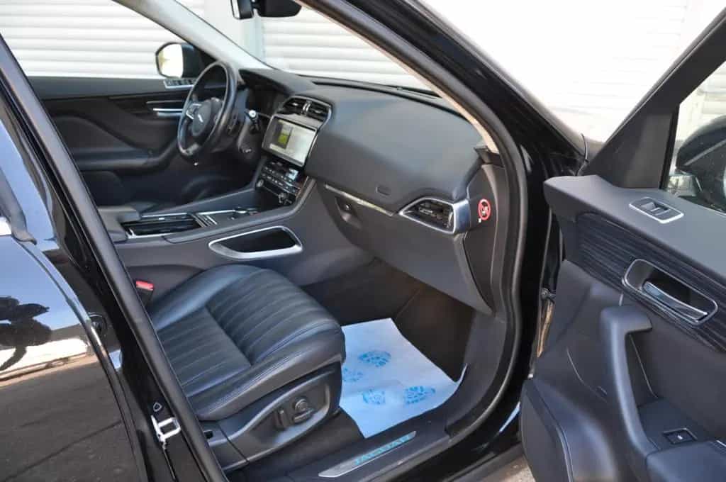 Jaguar F-Pace Portfolio AWD Leder Panorama LED 05/2017-photo-14