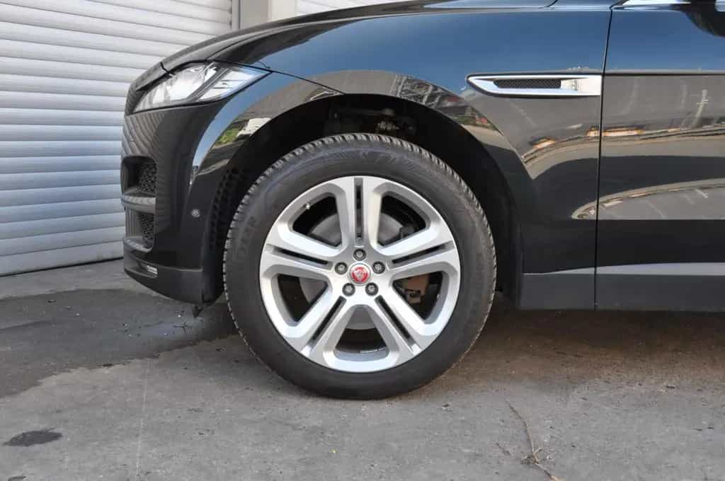 Jaguar F-Pace Portfolio AWD Leder Panorama LED 05/2017-photo-20