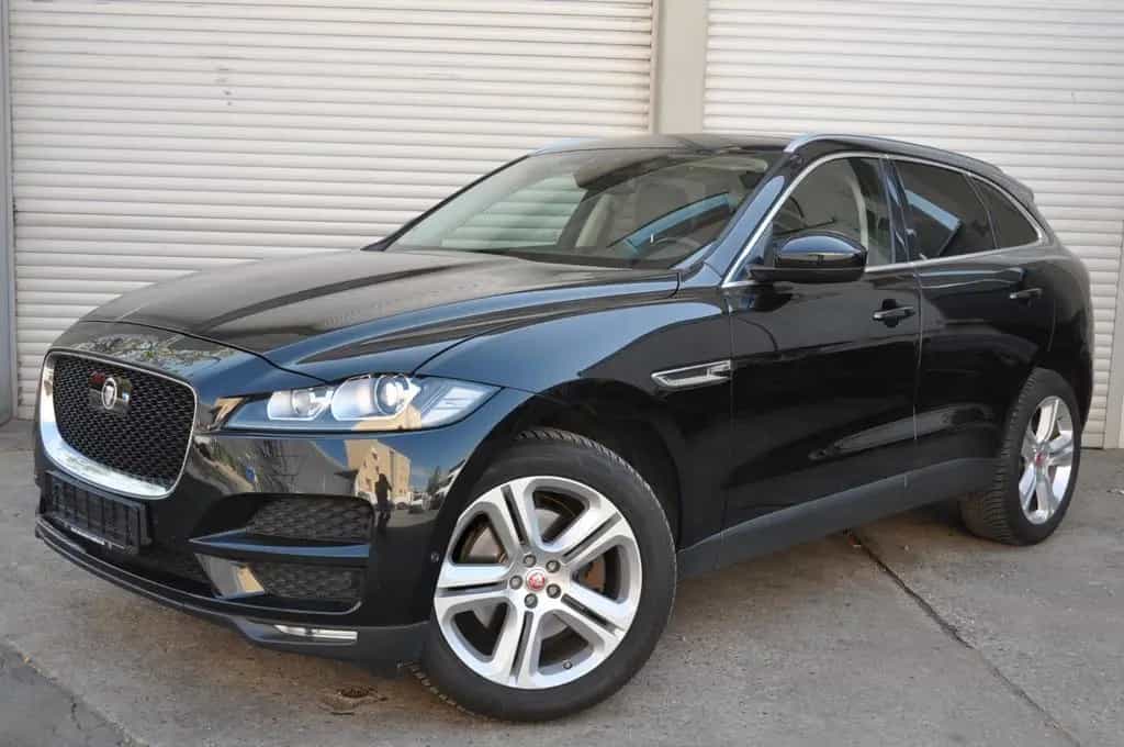 Jaguar F-Pace Portfolio AWD Leder Panorama LED 05/2017-photo-23