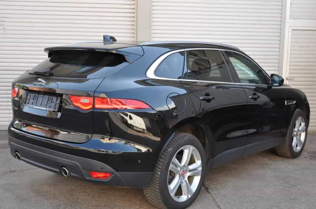 Jaguar F-Pace Portfolio AWD Leder Panorama LED 05/2017-photo-25