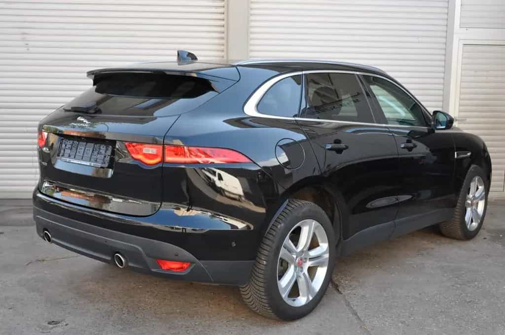 Jaguar F-Pace Portfolio AWD Leder Panorama LED 05/2017-photo-3