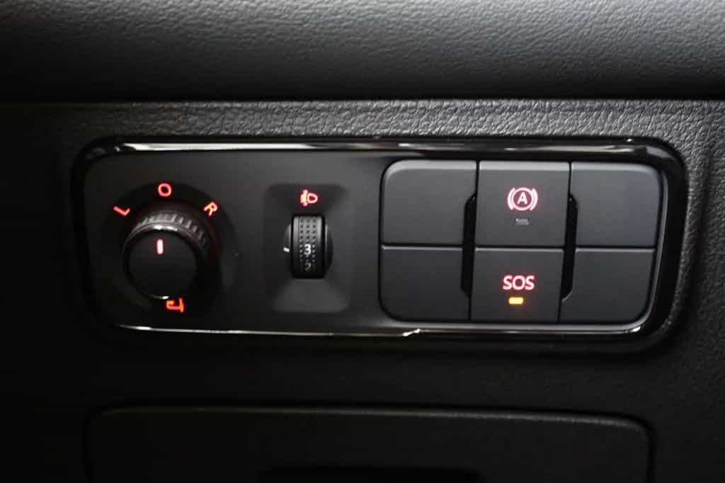 Maxus T60 MAX 2.0 DIESEL Automatik (inkl. AHK) 11/2025-photo-22
