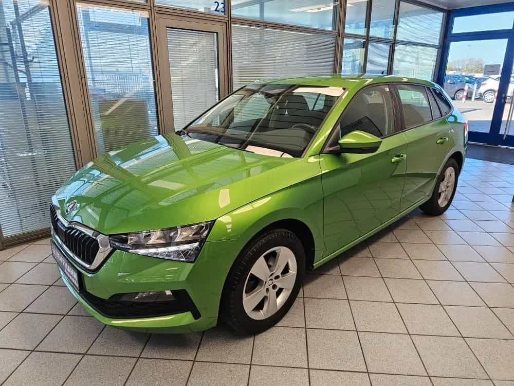 Skoda Scala Ambition App-Connect,Kamera,Sitzheizung 01/2021-photo-1