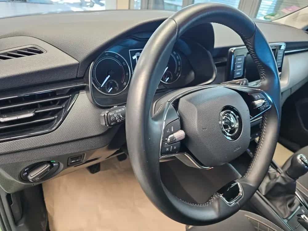 Skoda Scala Ambition App-Connect,Kamera,Sitzheizung 01/2021-photo-22