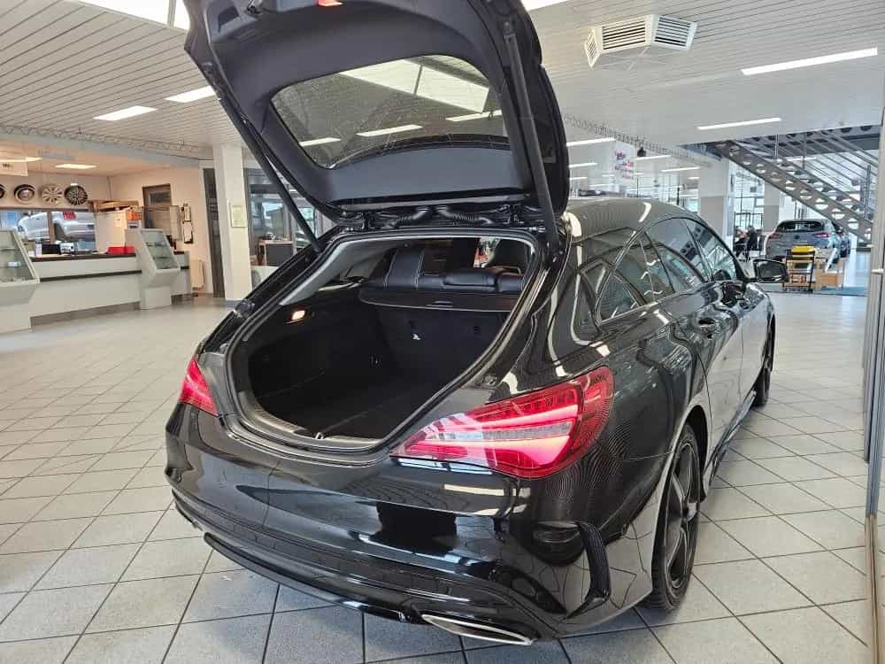 Mercedes-Benz CLA 180 Shooting Brake Urban LED,Sitzheizung,PDC 02/2019-photo-2