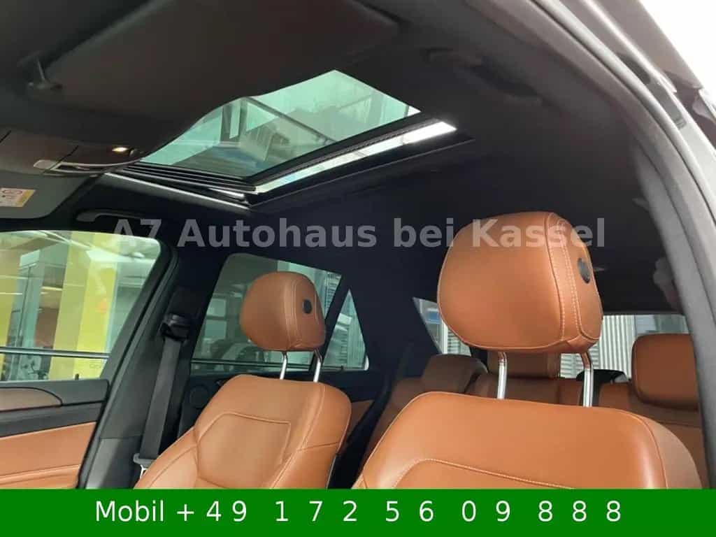 Mercedes-Benz GLE-Class 500 4x4 AMG Line AHK Leder 360-Kamera21 Luft 02/2016-photo-13