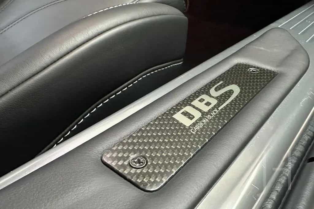 Aston Martin DBS 6.0 Carbon Black Touchtronic 04/2010-photo-15