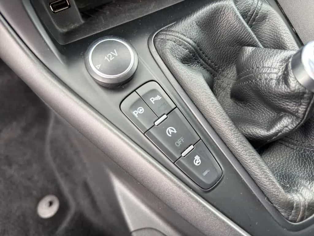 Ford Focus Turnier ST-Line NAVI|SITZHEIZUNG|PDC|EU6 05/2018-photo-15