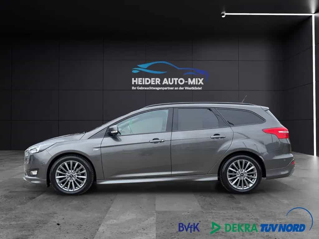 Ford Focus Turnier ST-Line NAVI|SITZHEIZUNG|PDC|EU6 05/2018-photo-3