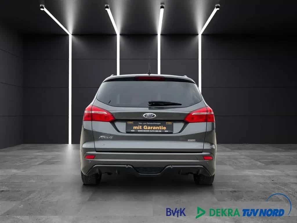 Ford Focus Turnier ST-Line NAVI|SITZHEIZUNG|PDC|EU6 05/2018-photo-5
