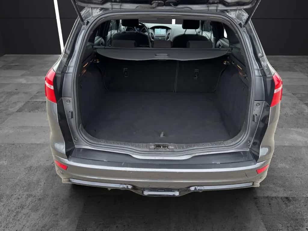 Ford Focus Turnier ST-Line NAVI|SITZHEIZUNG|PDC|EU6 05/2018-photo-6