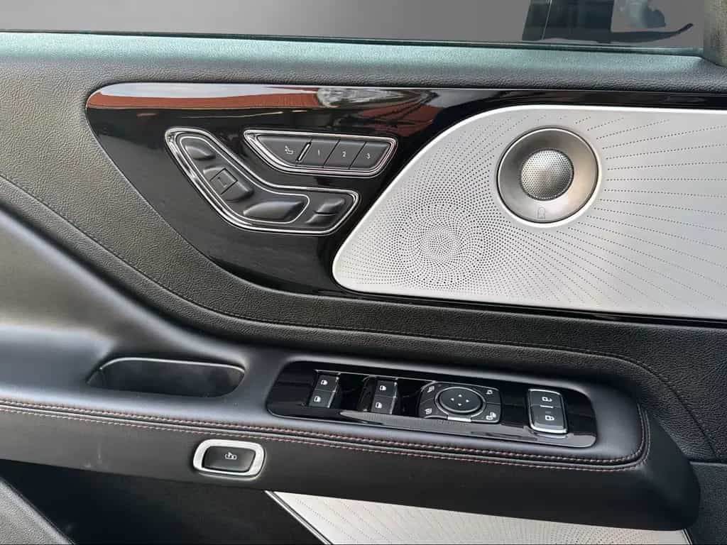 Lincoln Aviator AWD,360°,HUD,Pano,ACC,Luft,CarPlay 04/2025-photo-19
