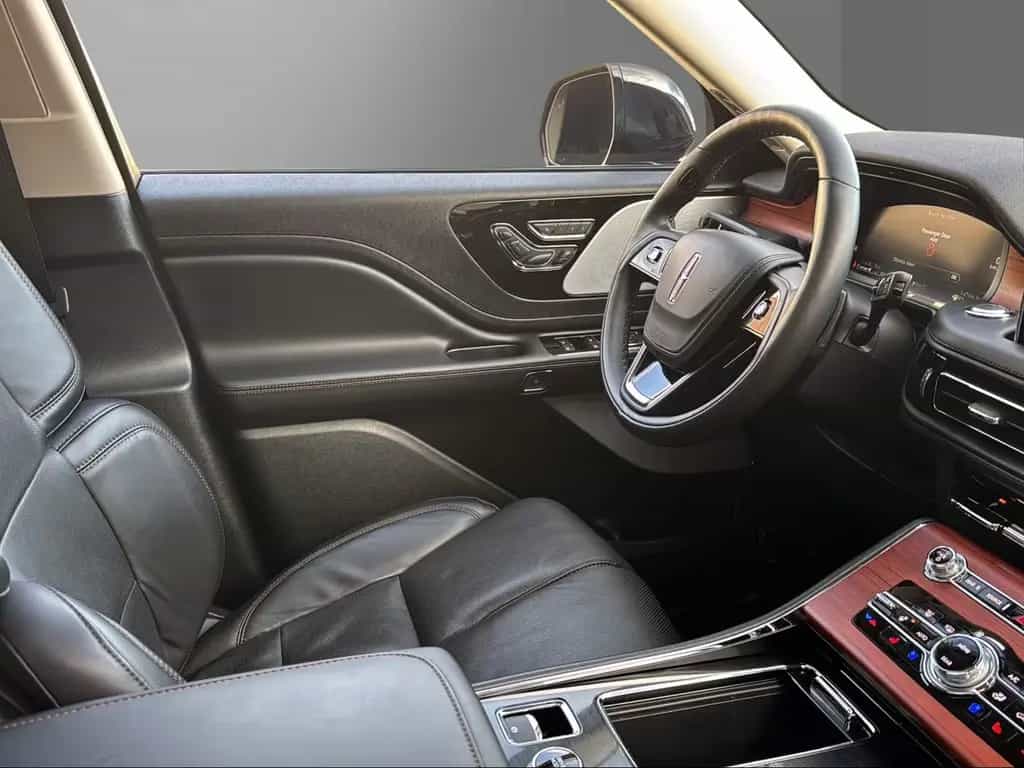 Lincoln Aviator AWD,360°,HUD,Pano,ACC,Luft,CarPlay 04/2025-photo-35