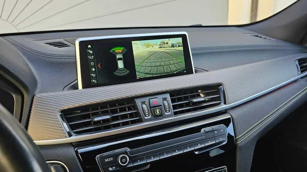 BMW X2 xDrive 20 d M Sport X Alcantara HUD AHK 12/2018-photo-16