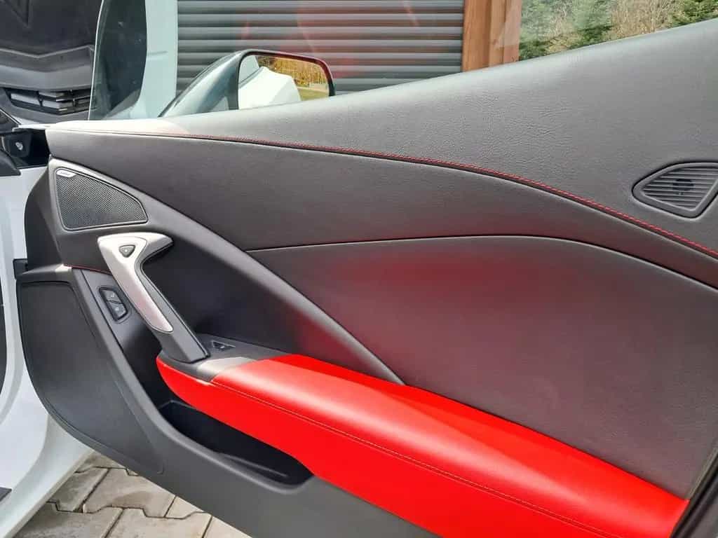 Corvette C7 6.2 V8 MT7 Stingray Coupe 2LT Z51 Schalter 03/2017-photo-12