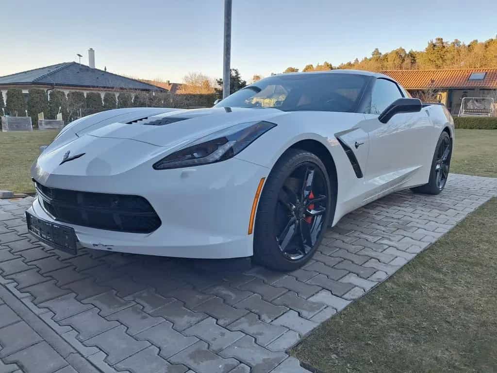 Corvette C7 6.2 V8 MT7 Stingray Coupe 2LT Z51 Schalter 03/2017-photo-2