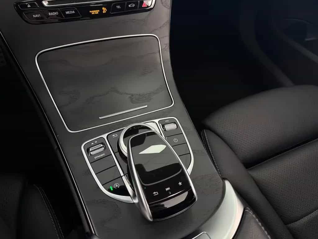 Mercedes-Benz C 300 Lim 9G*AMG*LED*PANO*BURMESTER*COMAND*360° 12/2017-photo-13