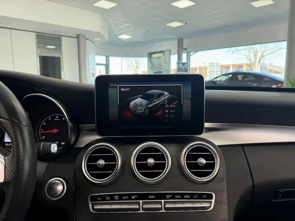 Mercedes-Benz C 300 Lim 9G*AMG*LED*PANO*BURMESTER*COMAND*360° 12/2017-photo-15