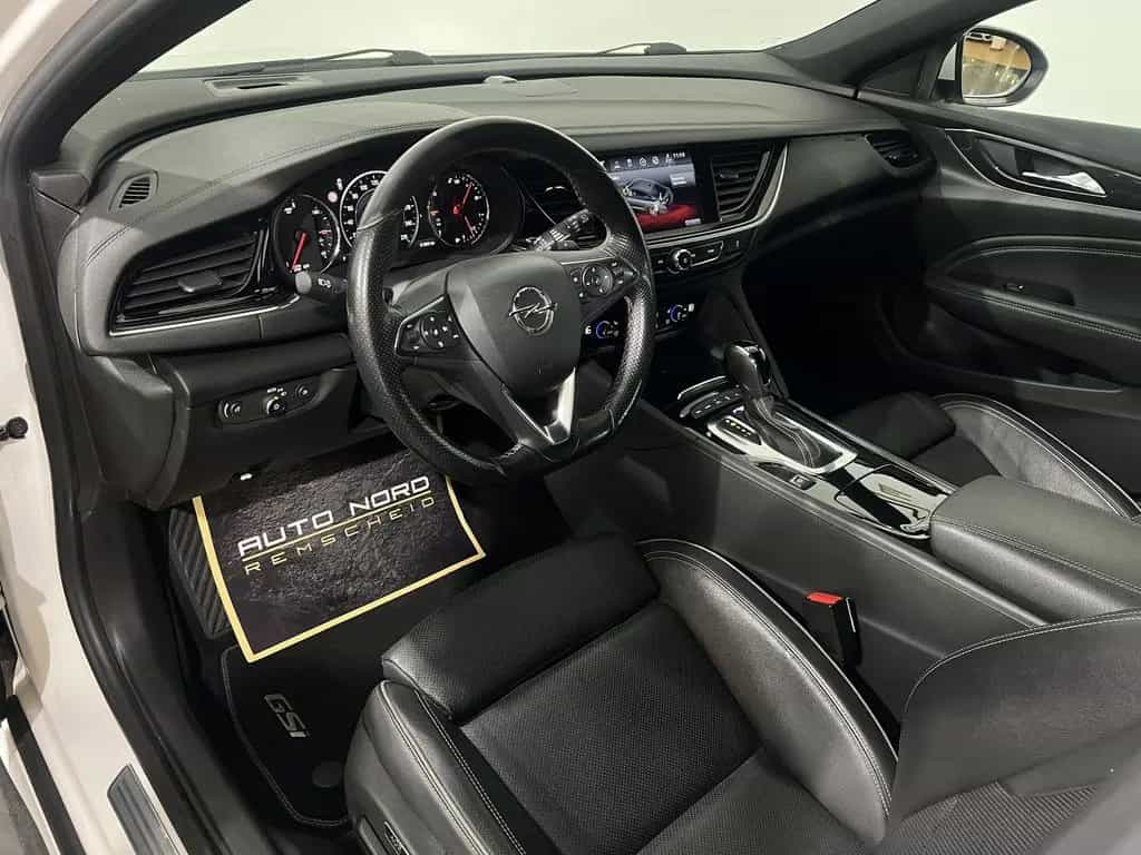 Opel Insignia GSi 4x4 *Schale*360°Cam*Keyless*Brembo* 05/2018-photo-15