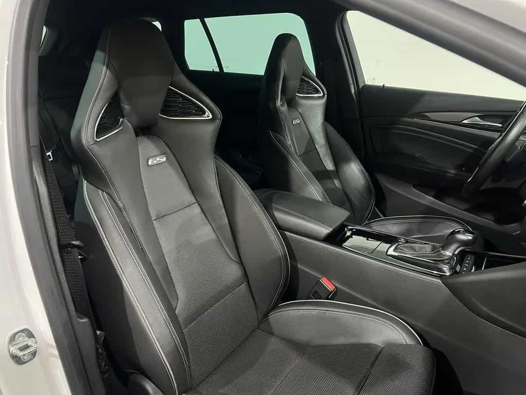 Opel Insignia GSi 4x4 *Schale*360°Cam*Keyless*Brembo* 05/2018-photo-17