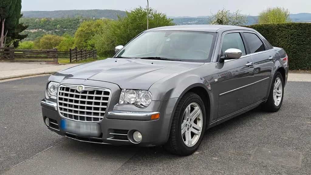 Chrysler 300C 3.5 V6 Autom. Limousine 01/2008-photo-0