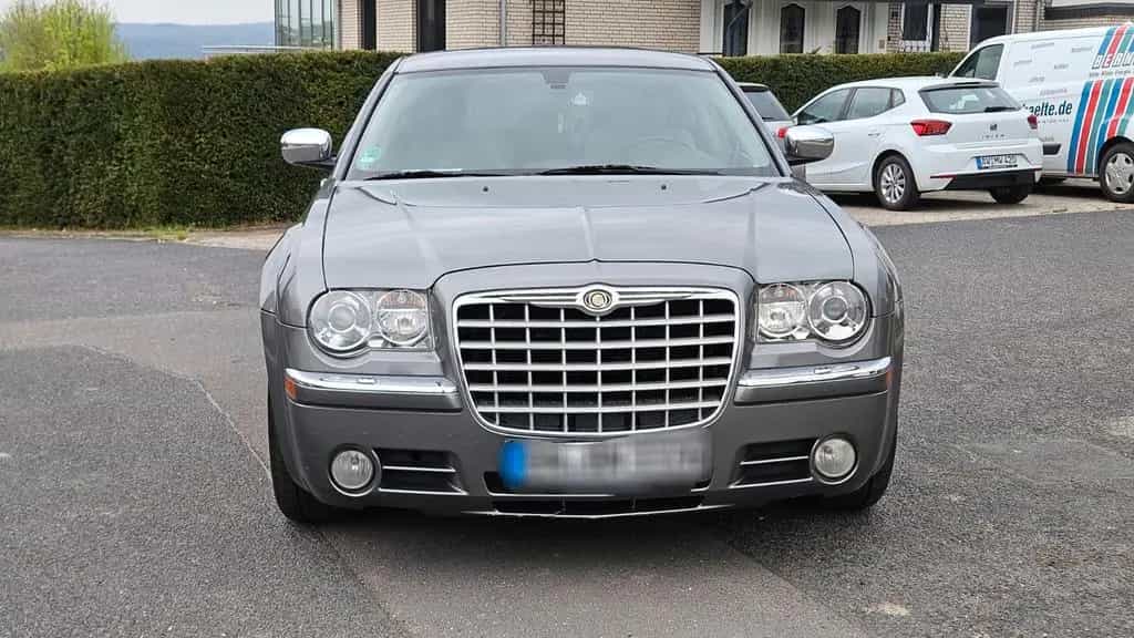 Chrysler 300C 3.5 V6 Autom. Limousine 01/2008-photo-7
