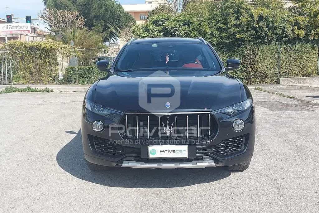 Maserati Levante MASERATI Levante V6 Diesel AWD Gransport 10/2017-photo-1