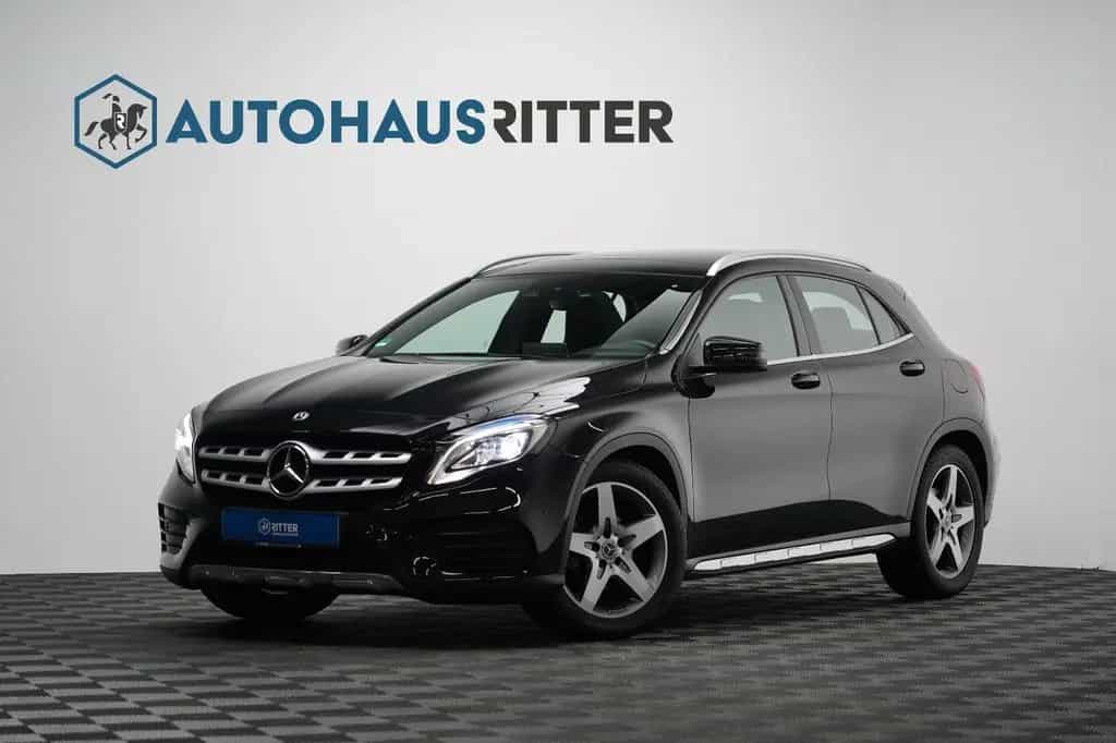 Mercedes-Benz GLA-Class 200 AMG Line Pano Navi AHK LED DAB KeylessGO 11/2019-photo-0