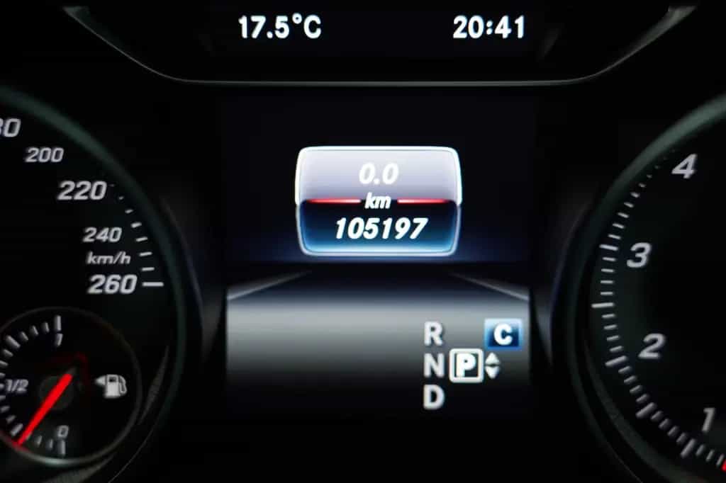 Mercedes-Benz GLA-Class 200 AMG Line Pano Navi AHK LED DAB KeylessGO 11/2019-photo-31
