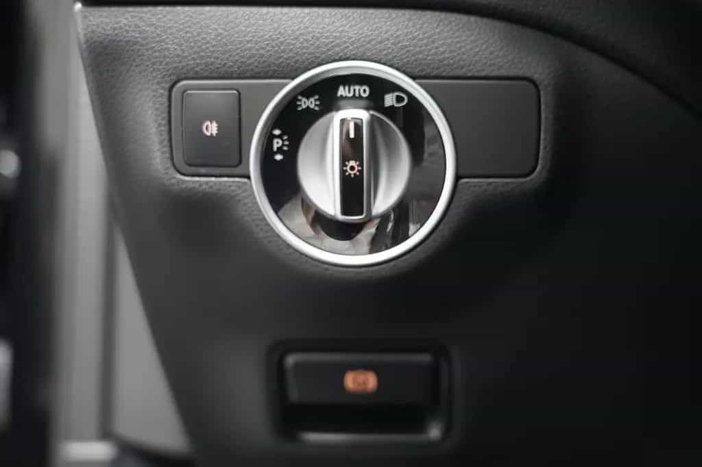 Mercedes-Benz GLA-Class 200 AMG Line Pano Navi AHK LED DAB KeylessGO 11/2019-photo-36