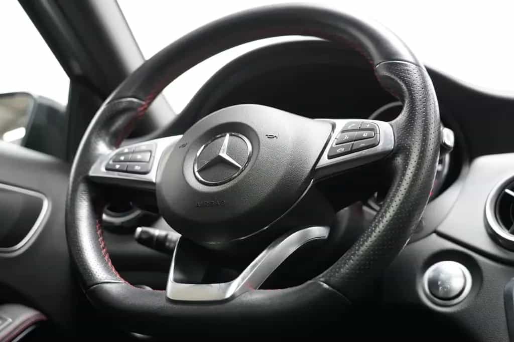 Mercedes-Benz GLA-Class 200 AMG Line Pano Navi AHK LED DAB KeylessGO 11/2019-photo-43