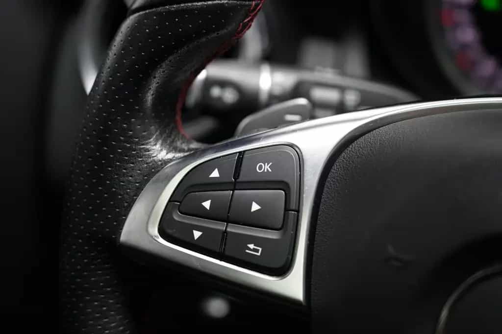 Mercedes-Benz GLA-Class 200 AMG Line Pano Navi AHK LED DAB KeylessGO 11/2019-photo-44